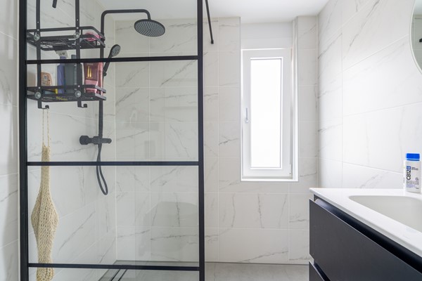 Medium property photo - Vogelenzang 63, 4261 ZD Wijk en Aalburg